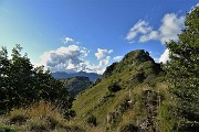 50 Susi sale alla vera cima del Monte Castello (1474 m)